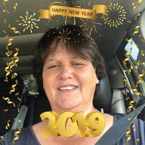 Meet your Posher, Lorie